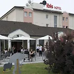 Hotel Ibis Pau 3*