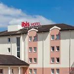Ibis Pau Lescar