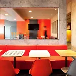 Ibis Pau 3*