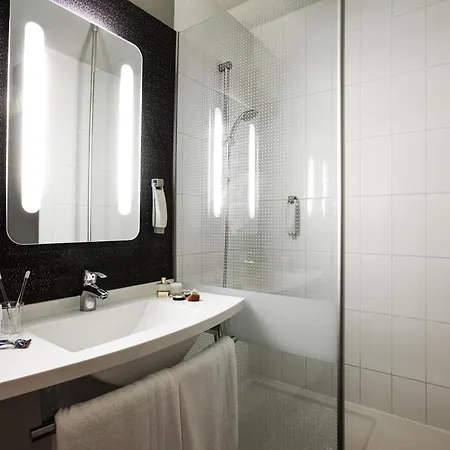 Hotel Ibis Pau Lescar