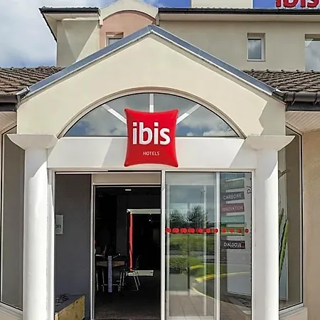 Ibis Pau