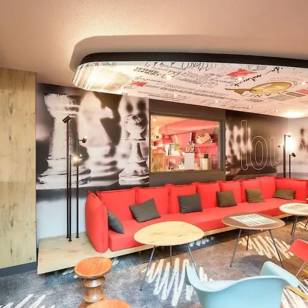 Otel Ibis Pau 3*